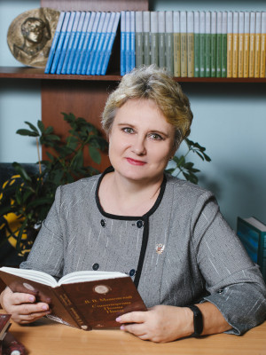 Аушева Оксана Петровна