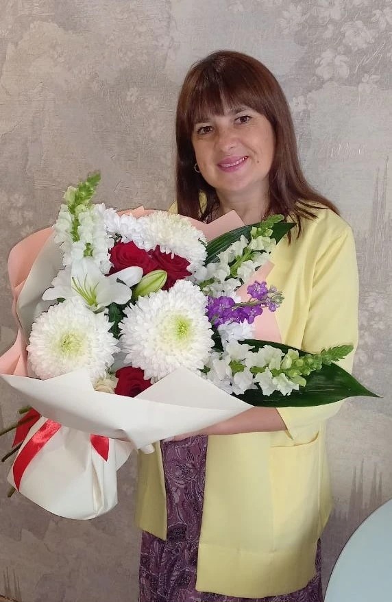 Якушенко Елена Анатольевна